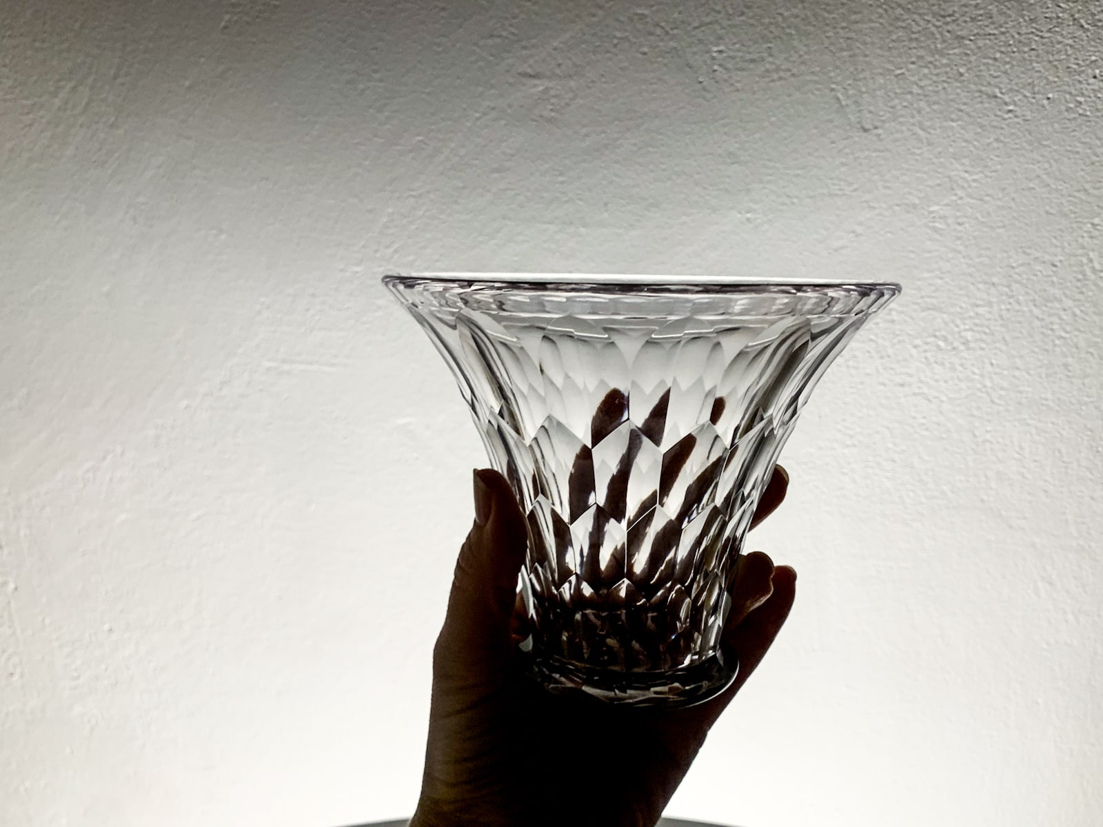 Buy vintage glass made by Scandinavian designers | Swedish glass from Orrefors