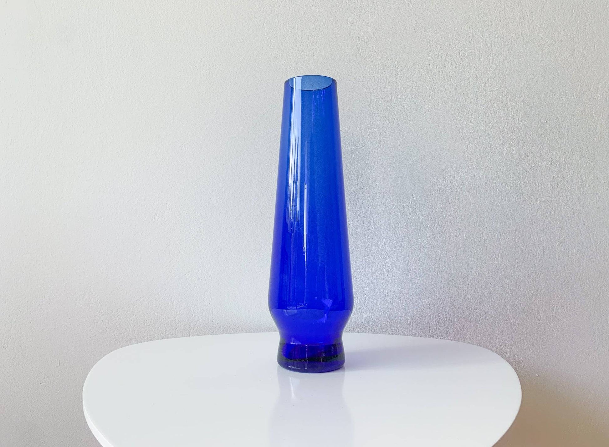 Kumela blue vase pop art