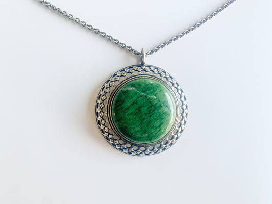 Silver necklace Summer Party by Kalevala Koru, epidote